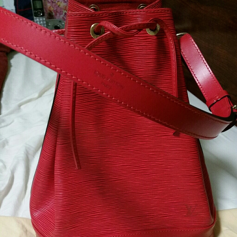 Louis Vuitton Epi Noe